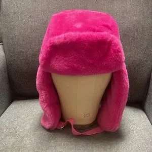 Juicy Couture | Accessories | Juicy Couture Faux Fur Trapper  display picture 3